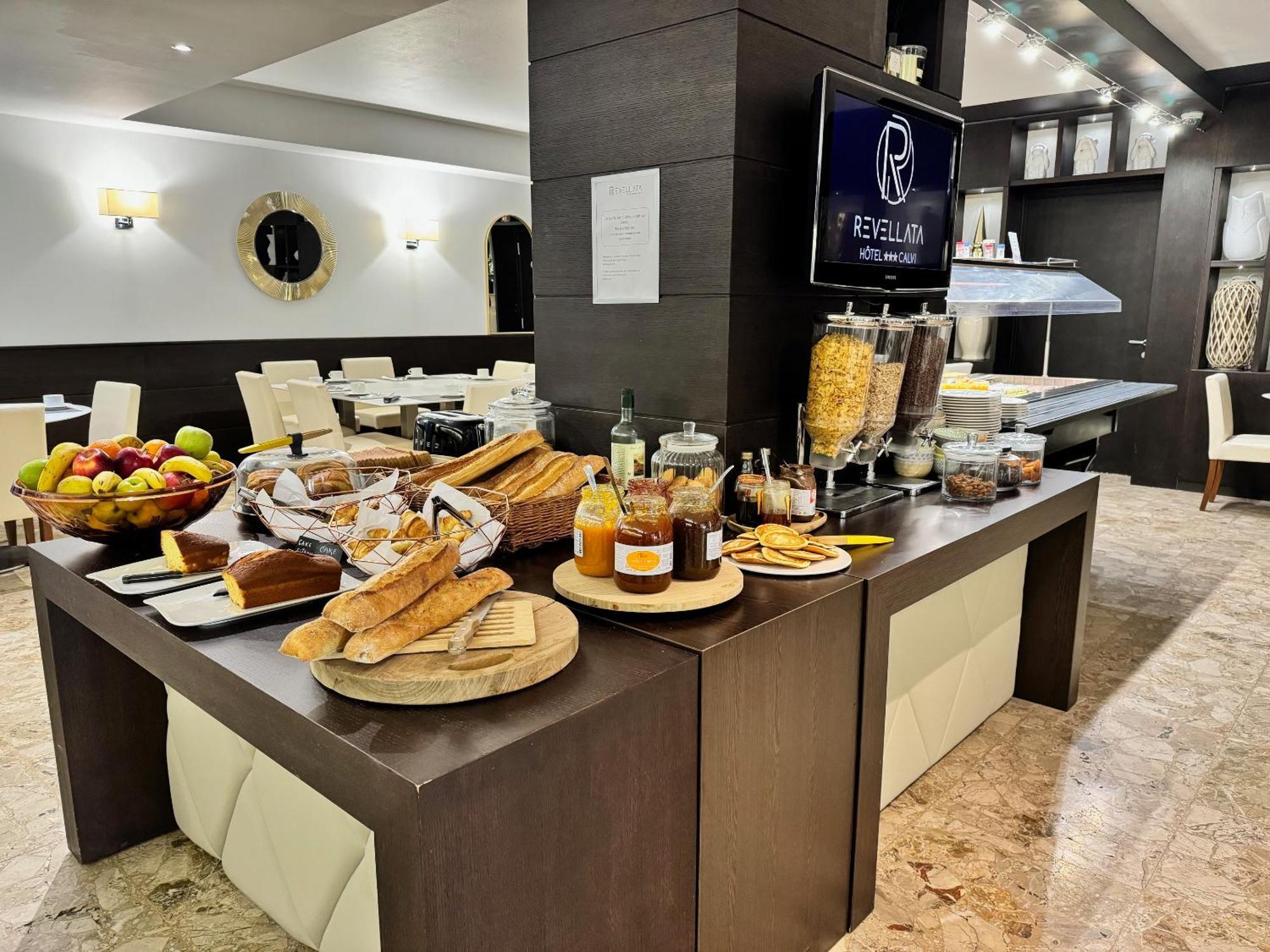 Hotel Revellata & Spa Кальви Экстерьер фото